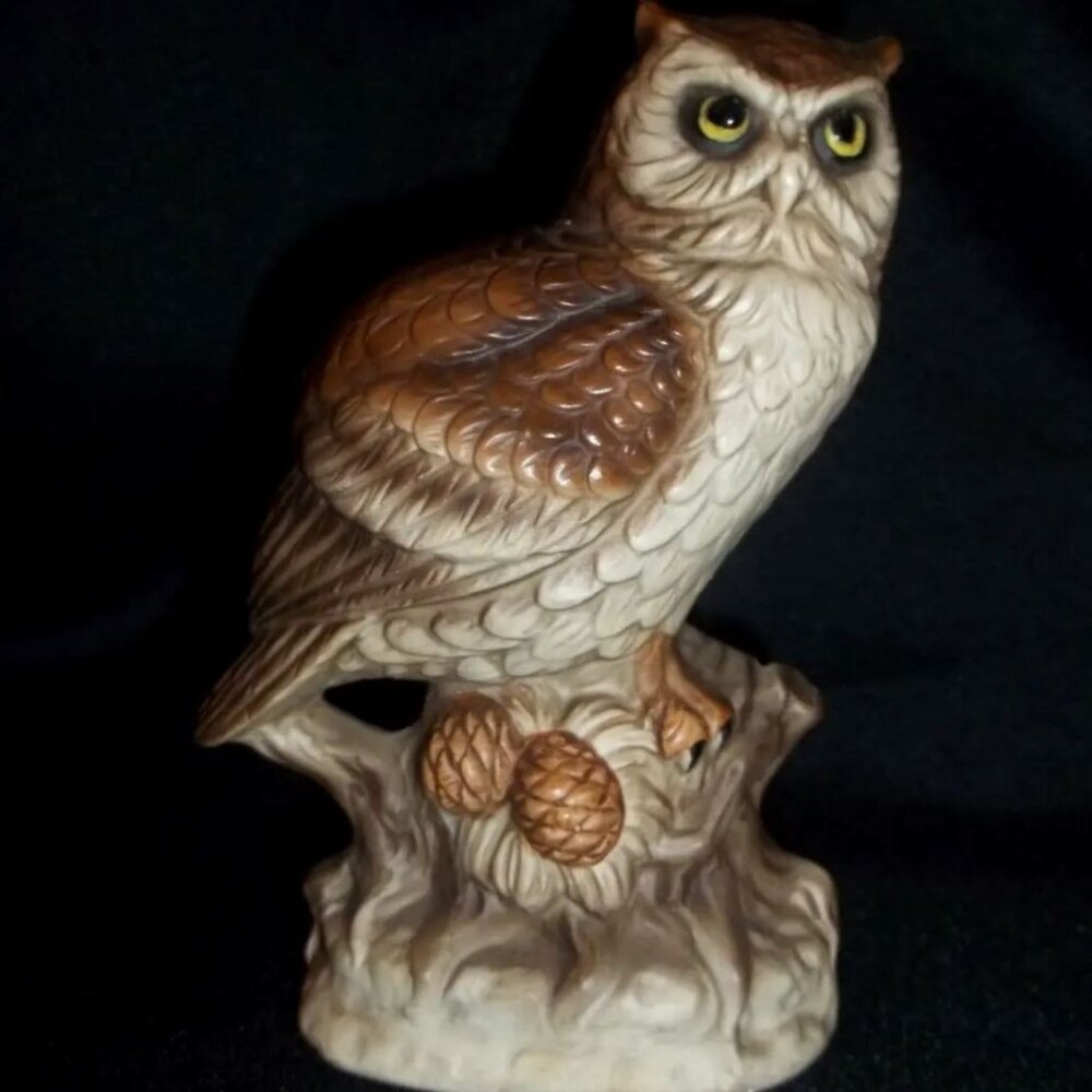 Great Horned Owl Statue Vintage UCGC Ceramic Rare T10